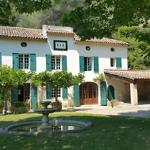Bastide De La Madeleine Gæstehus